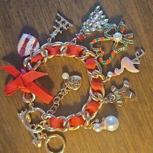 Betsey Johnson Christmas Charm Bracelet